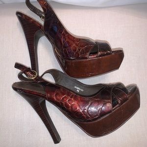 Gomex Brown croc slingbacks